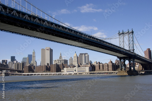 Obraz na płótnie canvas trzyczęściowy "tryptyk" Manhattan widziany z mostu brooklin