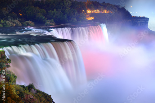 Obraz na płótnie canvas trzyczęściowy "tryptyk" Niagara spada w kolorach