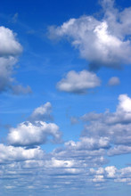 Clouds Vertical