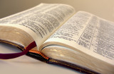 Fototapeta  - open bible