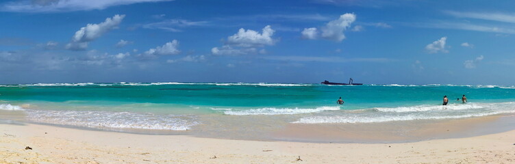 Wall Mural - playa de punta cana