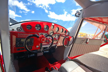 Cessna 140 Cockpit