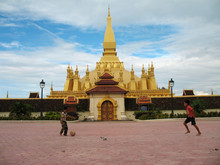 Temple Pha Tat Luang A Vientiane