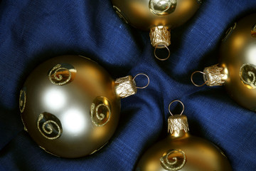 Wall Mural - gold christmas balls