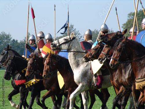 Cuadros en Lienzo norman horsemen line up for battle in hastings