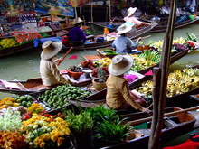 Floating Market In Bangkok2