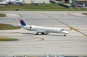 Poster - light regional jet embraer erj-145