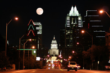 state capitol building at night in downtown austin, texas