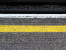 Yellow Platform Line