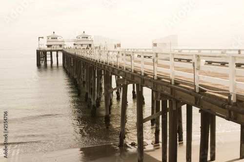 Fotoboard na płycie Malibu Pier - historyczny zabytek