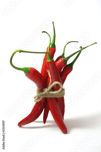 Fotografie, Obraz bunch of red hot chilli pepper, tied by rope