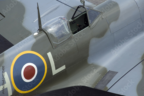 Tela The cockpit of Spitfire fighter plane.