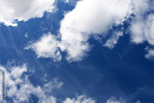 Foto-Kissen - a beutiful blue summer sky, nice white clouds and trails (von sumos)