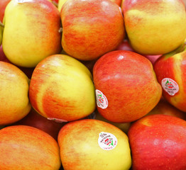 Braeburn Apples