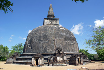 Wall Mural - Kyry Vihara stupa