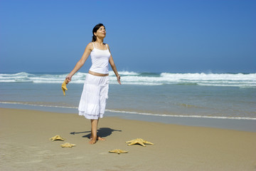 Wall Mural - Starfish woman