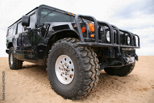 Obraz w ramie humvee in desert