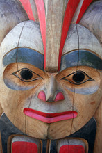 Totem Face Smiling