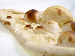 Wall Mural - indisches naan brot aus dem tandoori ofen