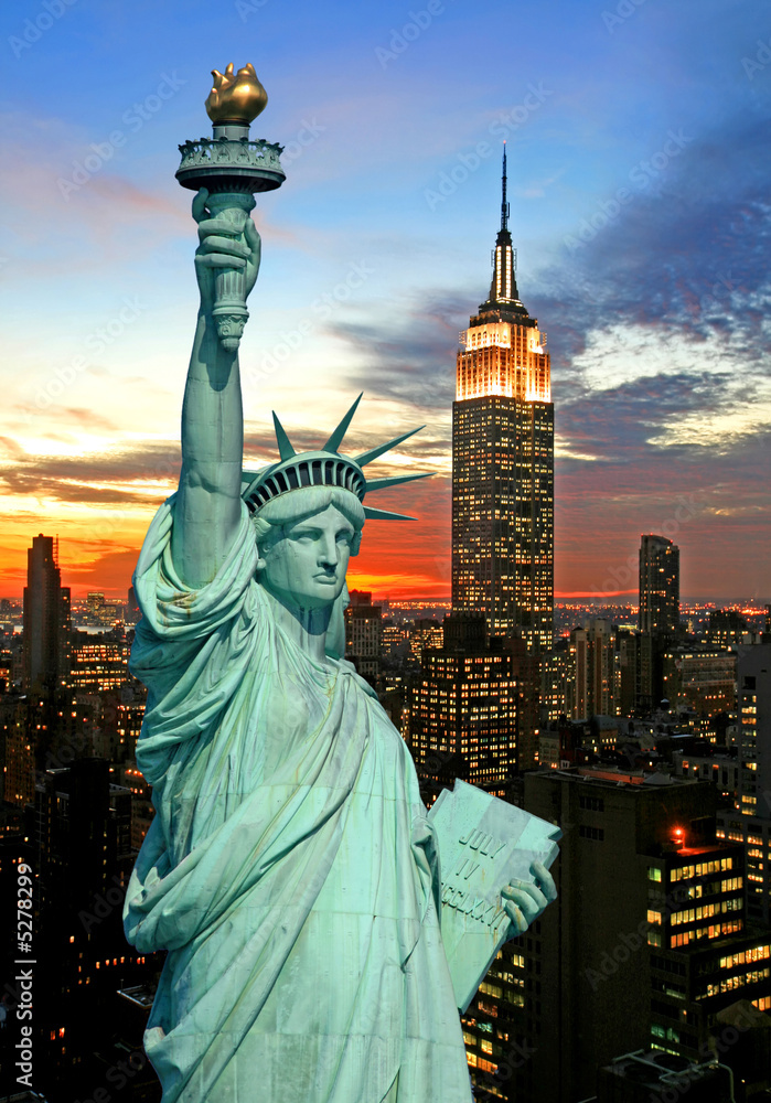 Fotovorhang - The Statue of Liberty and New York City skyline