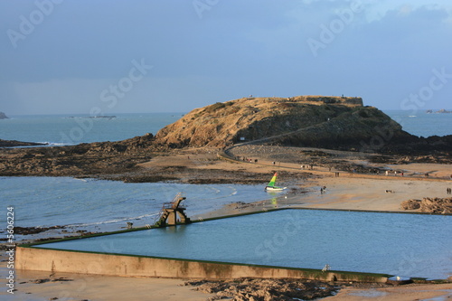 Saint Malo Piscine En Bord De Mer Bretagne Buy This Stock Photo And Explore Similar Images At Adobe Stock Adobe Stock