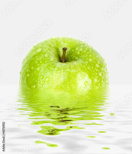 Plakat na papierze fotorealistycznym Zielone jabłko - manzana verde