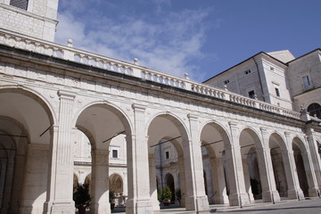 porticato monastero