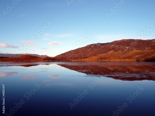 Foto-Tischdecke - Scotland Loch Tarff (von neropha)