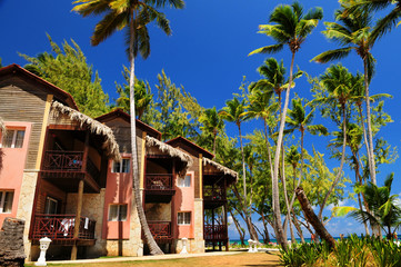 Poster - Tropical resort on ocean shore