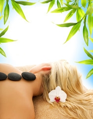 Massage with hot volcanic stones