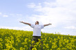 © Melinda Nagy - Young attractive man enjoying summer field