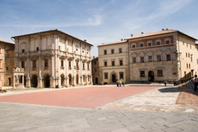 Montepulciano Main Square