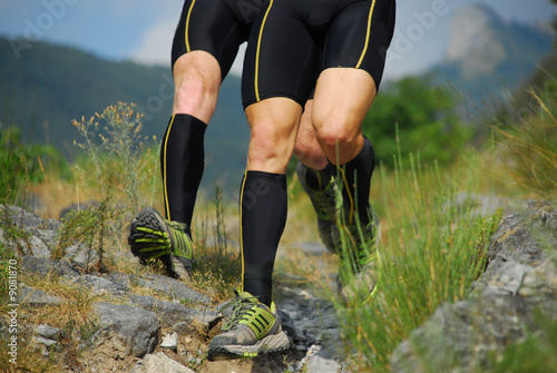 Course à Pied Montagne Buy This Stock Photo And Explore