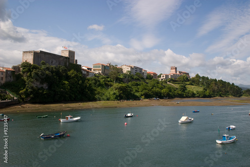 Fotomural Castillo San vicente de la Barquera