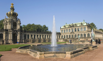 Wall Mural - Kronentor et Zwinger