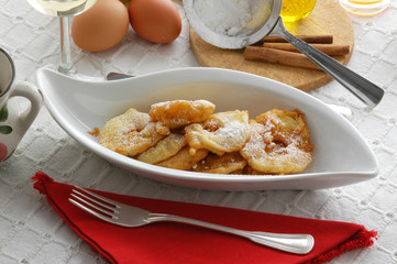 Wall Mural - Frittelle di mele - Apfelkuchl - Dolci - Trentino Alto Adige