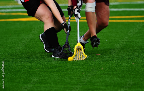 Board z aluminiowym obramowaniem Walka lacrosse o piłkę