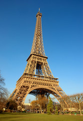 eiifel tower, winter