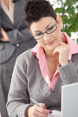 Canvas Print - Businesswoman working