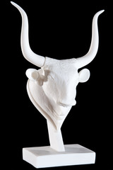 Poster - Classic white marble Cretan Bull's head isolated on black