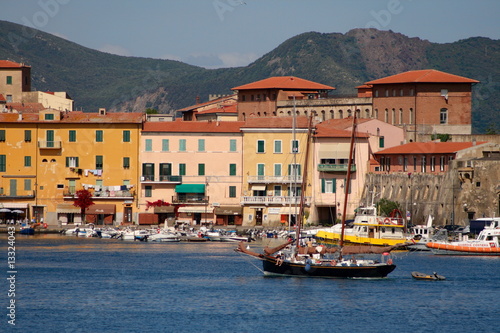 Fotografía Porto Ferraio, Hafen auf der Insel Elba, Toskana, Italien,