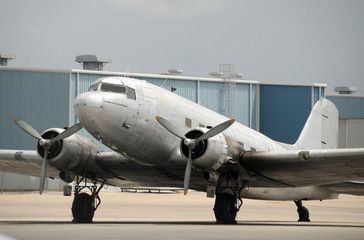 Canvas Print - Old airplane