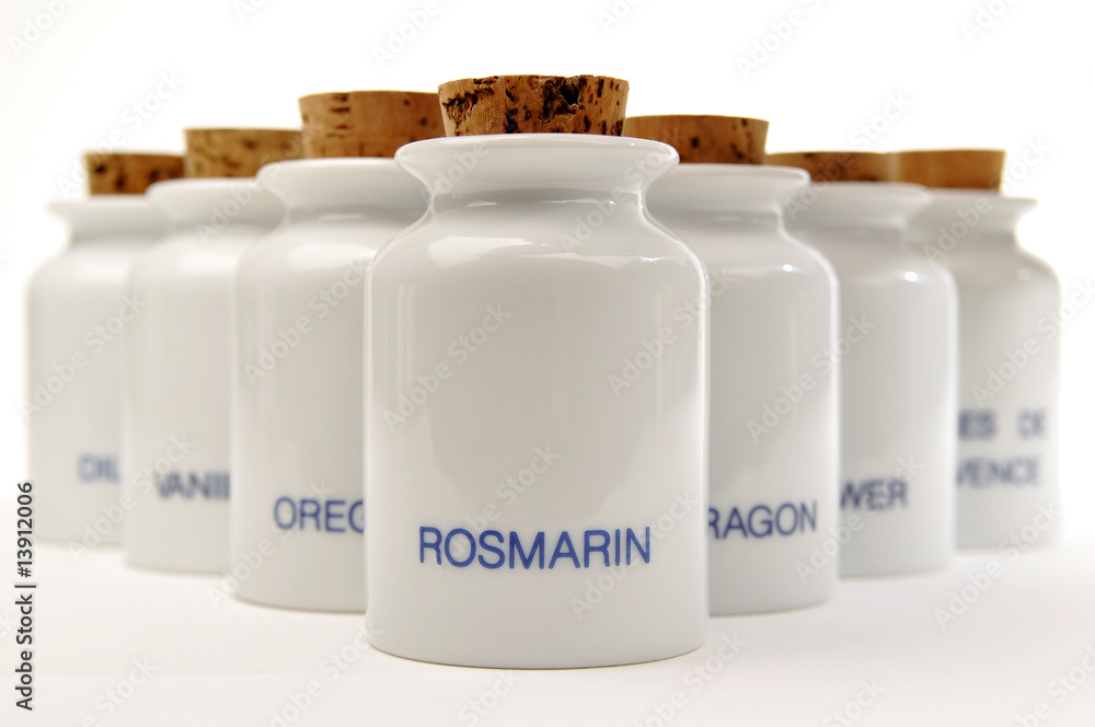 Gewürzdosen aus Keramik mit Korken Stock Photo