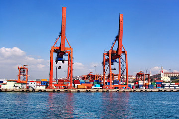 Canvas Print - Container terminal in port of Istanbul