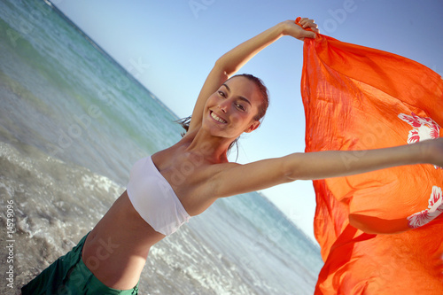 Belle Femme à La Plage Buy This Stock Photo And Explore