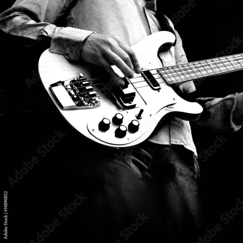 Naklejka na drzwi guitar on square background in black and white