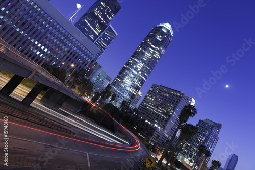 Fotoboard na płycie Los Angeles centrum w świetle księżyca