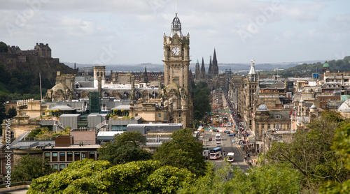 Board z aluminiowym obramowaniem Edynburg, widok z Calton Hill na Princes Street