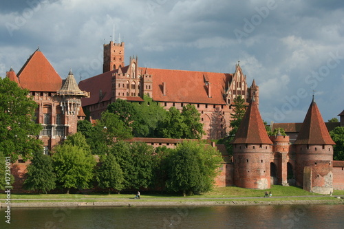 Naklejka samoprzylepna Zamek malbork w polsce