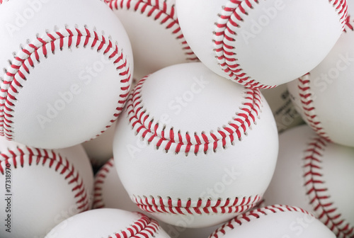 Board z aluminiowym obramowaniem Kiść baseballów